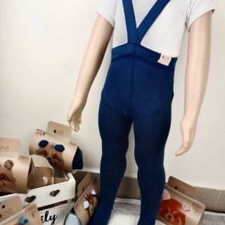 Nově u nás v obchůdku najdete krásné punčochy s kšandami. 😍 Za chvíli i na webu 🥰 https://www.textil-ebi.cz/